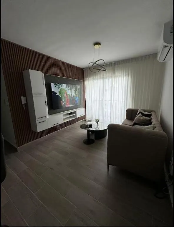 Skyline Comfort Near Airport, Heart Of Piantini 聖多明哥 公寓
